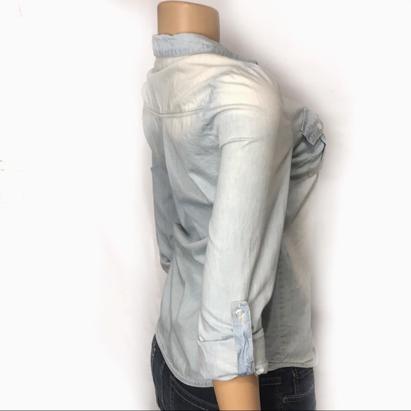 Charlotte Russe Chambray Blouse light Blue Button up size XS - Picture 4 of 10